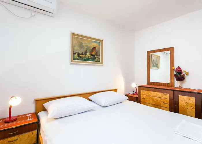 Guest House Raguz